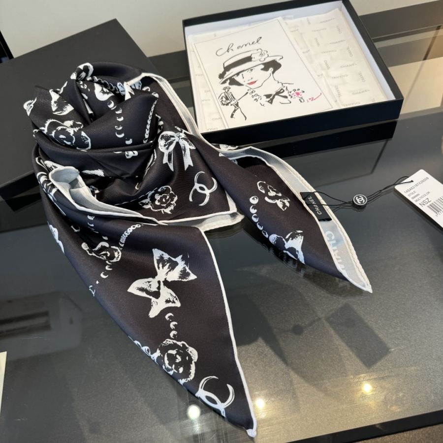 1:1 Replica Chanel scarf Chanel 25 — Premium Replica — photo 4