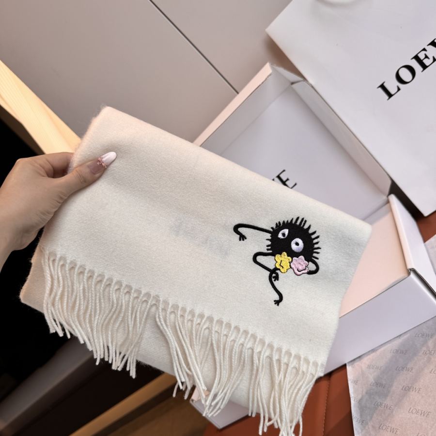 1:1 Replica Loewe scarf loewe logo — AAA Quality Replica — photo 2