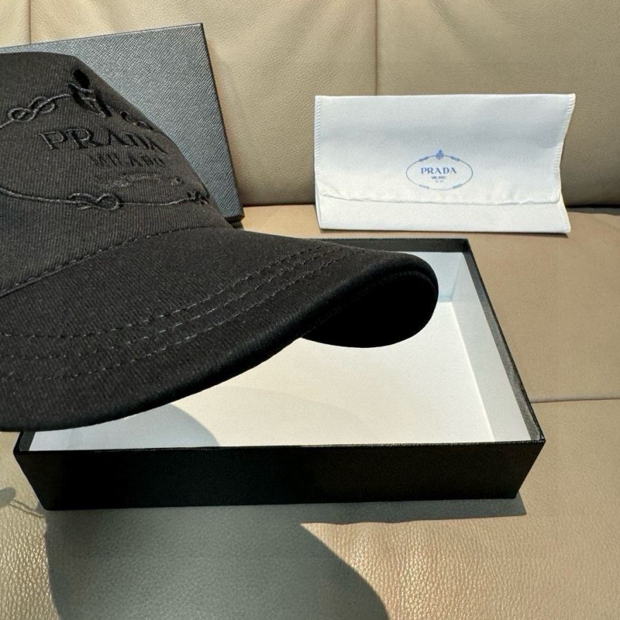1:1 Replica prada hat Prada New 1:1 + 56 — photo 6
