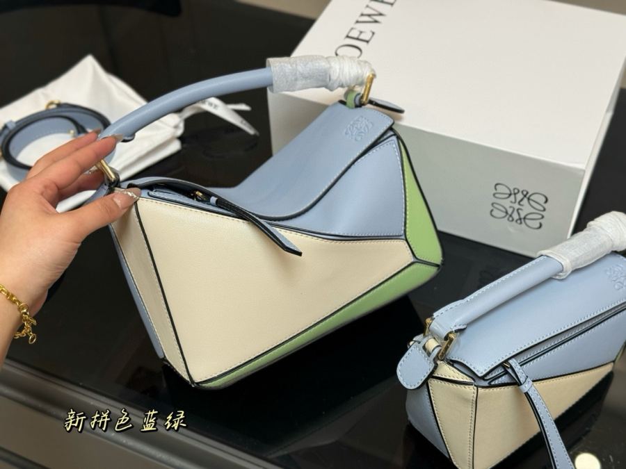1:1 Replica LOEWE bag Size: 18*10cm (mini) — Premium Replica — photo 2