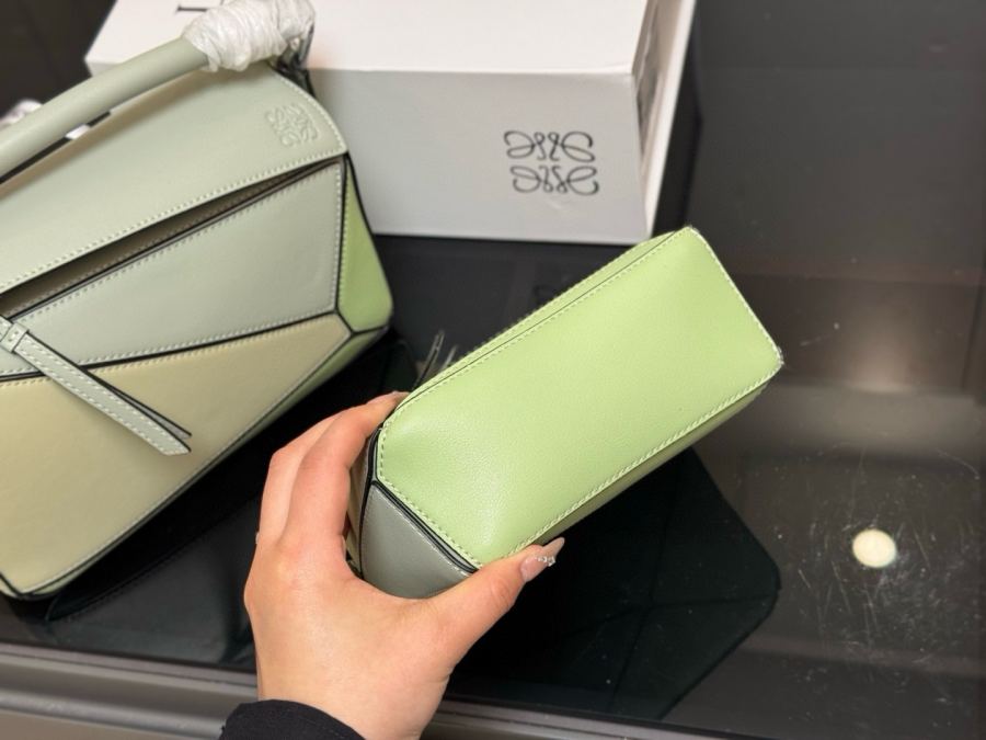 1:1 Replica LOEWE bag Size: 18*10cm (mini) — 1:1 Replica — photo 8