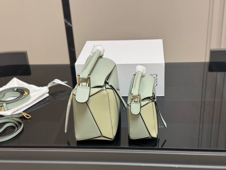 1:1 Replica LOEWE bag Size: 18*10cm (mini) — AAA Quality Replica — photo 6