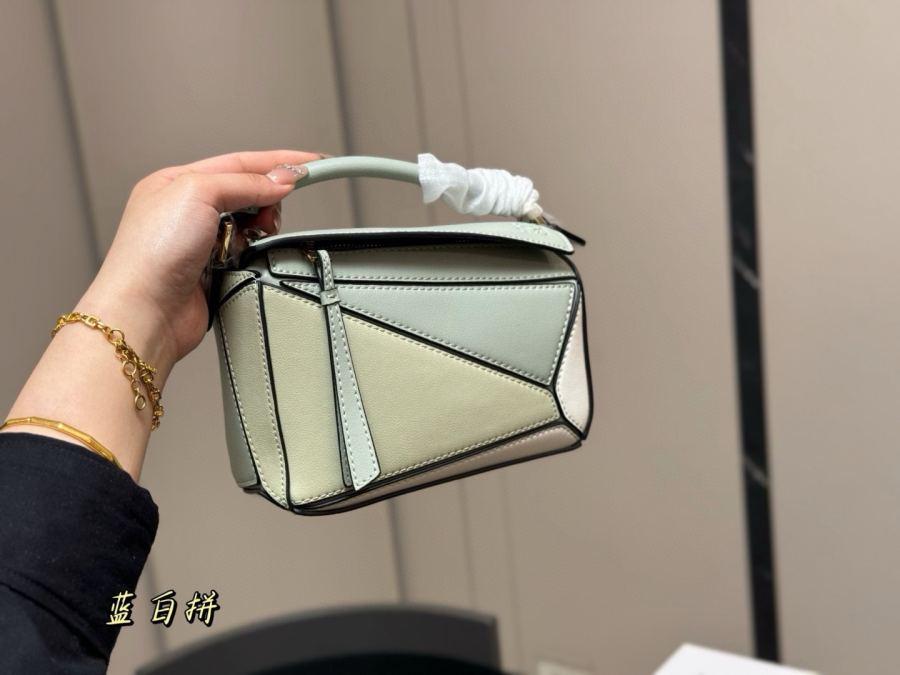 1:1 Replica LOEWE bag Size: 18*10cm (mini) — AAA Quality Replica — photo 9