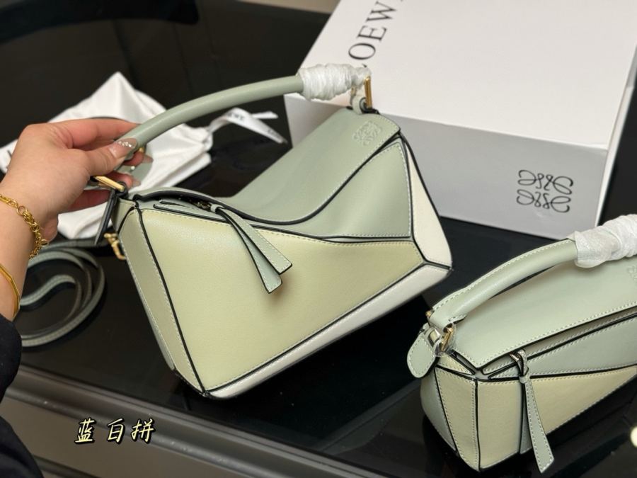 1:1 Replica LOEWE bag Size: 18*10cm (mini) — AAA Quality Replica — photo 2