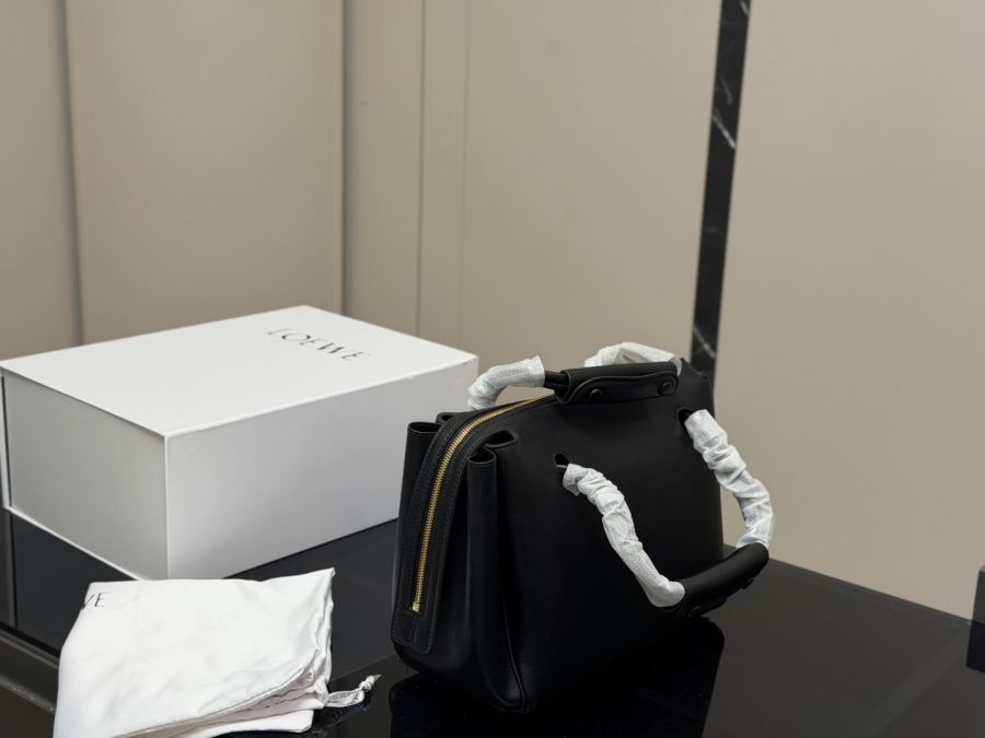 1:1 Replica LOEWE bag Loewe “Madrid” — Premium Replica — photo 7