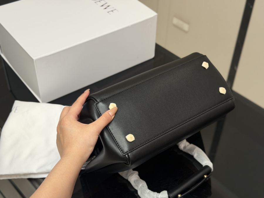 1:1 Replica LOEWE bag Loewe “Madrid” — Premium Replica — photo 8