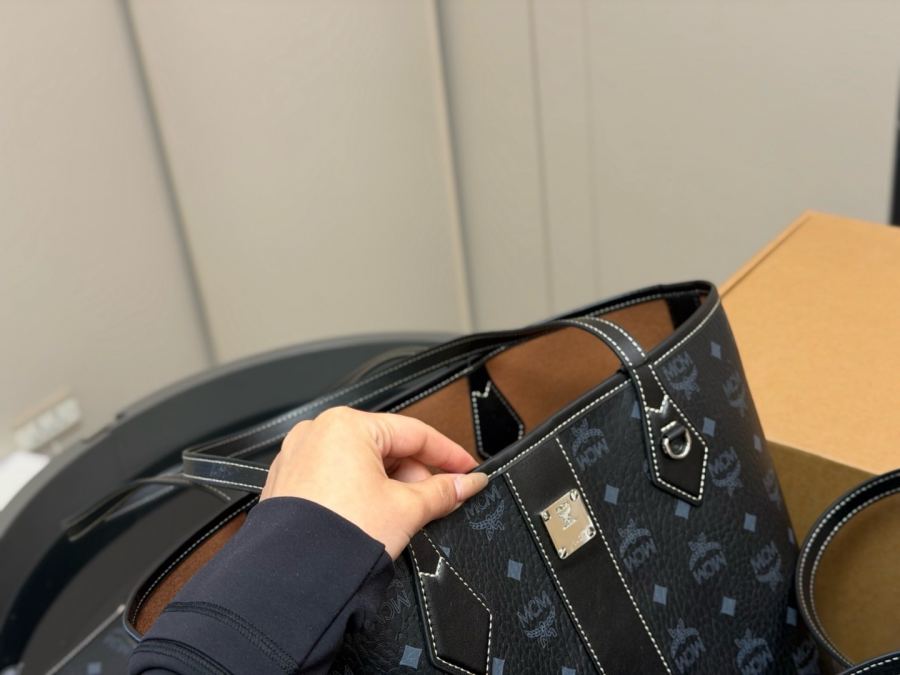 1:1 Replica MCM bag Comes with box (original order) — AAA Quality Replica — photo 6