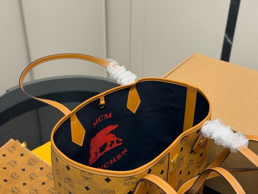 1:1 Replica MCM bag Comes with box (original order) — 1:1 Replica — photo 4