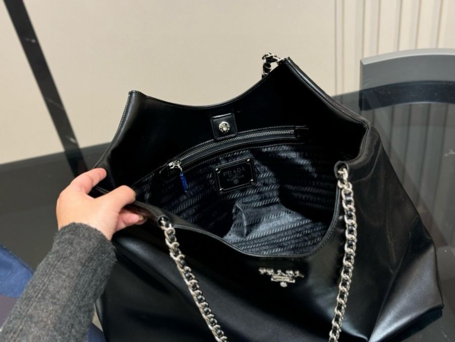 1:1 Replica PRADA bag size 39*30cm — 1:1 Replica — photo 4