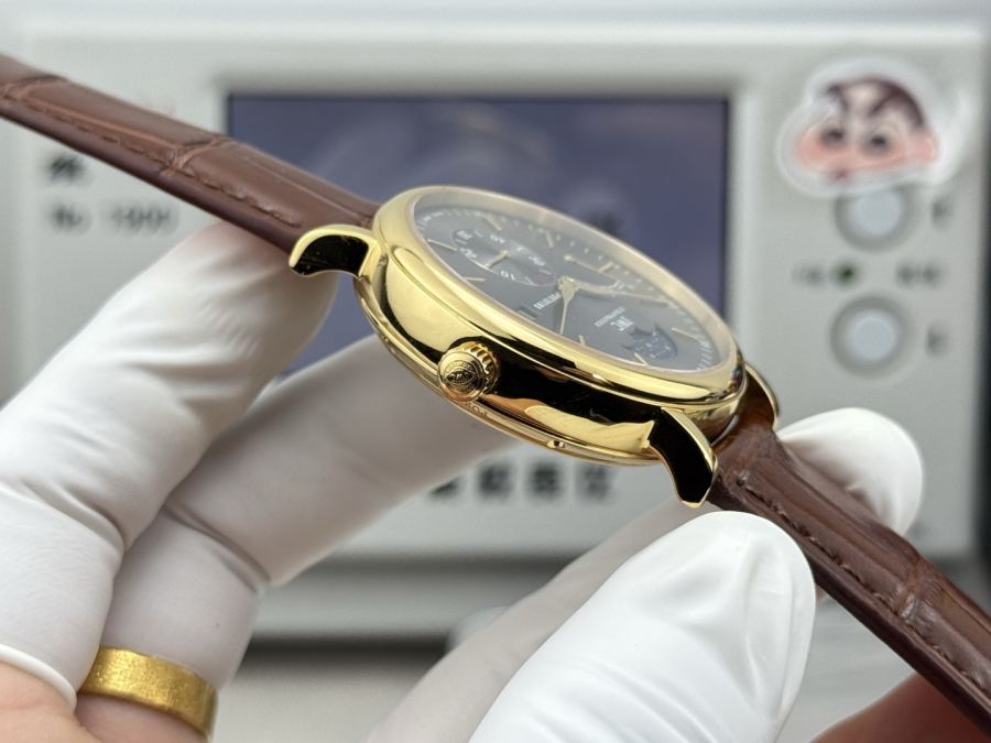 1:1 Replica IWC Watches IWC — AAA Quality Replica — photo 7
