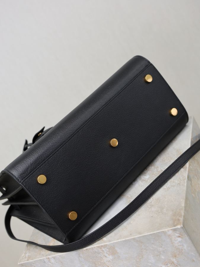 1:1 Replica YSL bag Black 32cm — AAA Quality Replica — photo 9