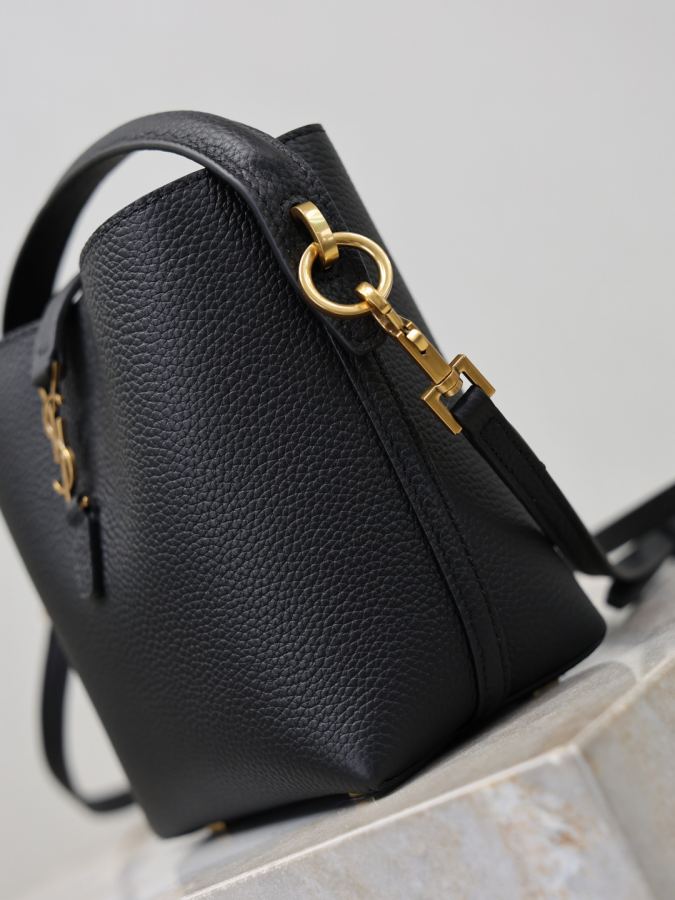1:1 Replica YSL bag Black lychee pattern gold buckle — AAA Quality Replica — photo 4