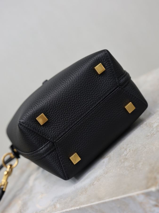 1:1 Replica YSL bag Black lychee pattern gold buckle — AAA Quality Replica — photo 9