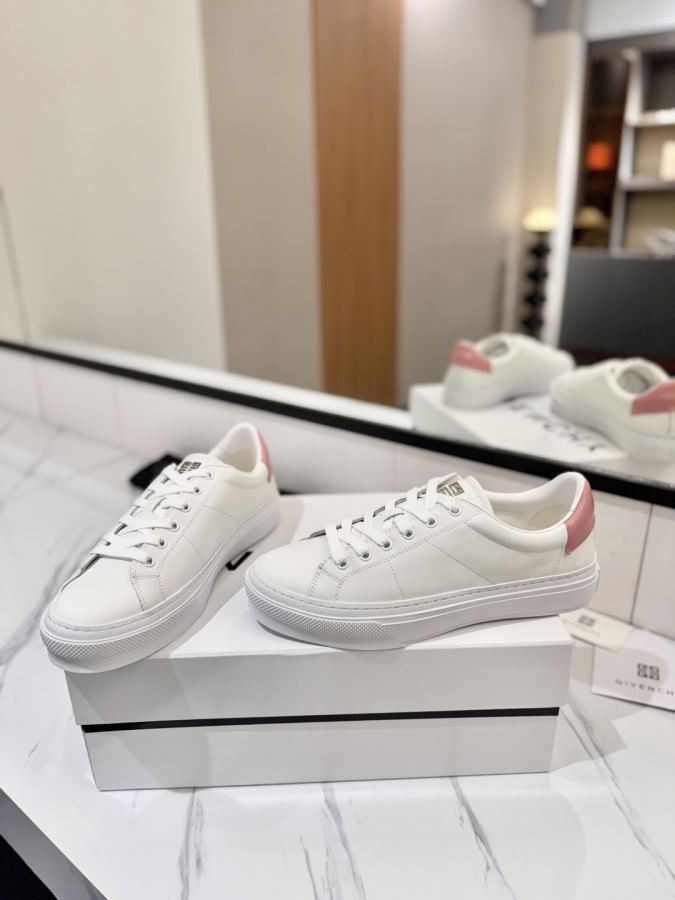 1:1 Replica Givenchy women's shoes GIVENCHY — AAA Quality Replica — photo 5