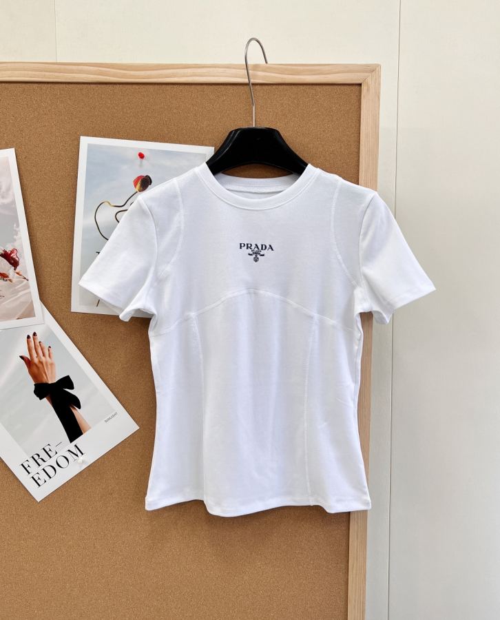 1:1 Replica Prada Women Prada logo T — AAA Quality Replica