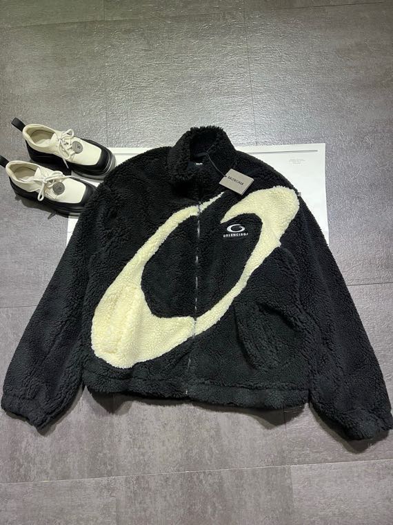 1:1 Replica BALENCIAGA Women Balenciag** SML — AAA Quality Replica — photo 8