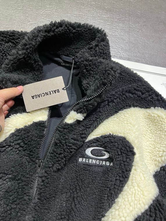 1:1 Replica BALENCIAGA Women Balenciag** SML — AAA Quality Replica — photo 5