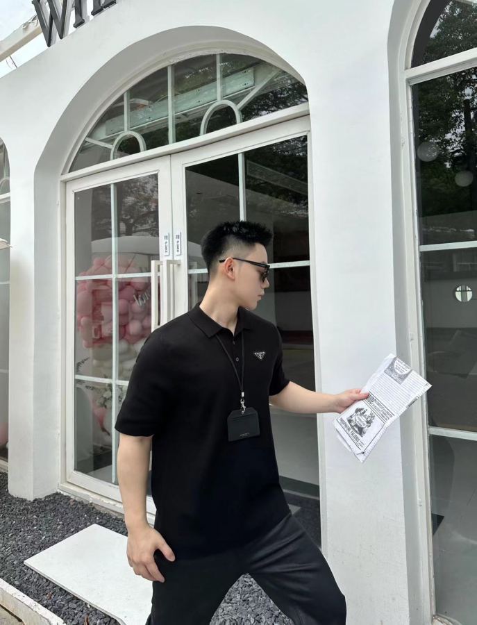 1:1 Replica Prada men PRADAPRADAPRD Polo — AAA Quality Replica — photo 5