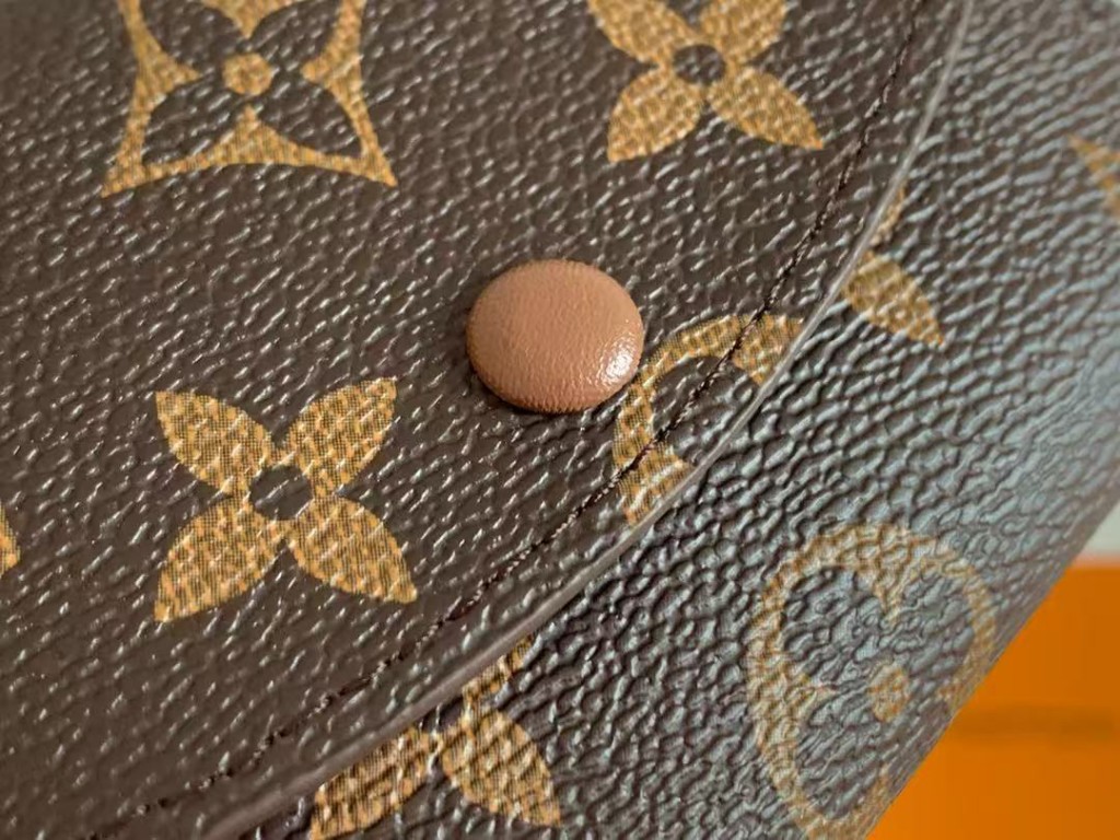 1:1 Replica Special Offer! Purchase any item, and get this LV Wallet (M41939) absolutely FREE! Compact and practical, — 1:1 Replica — photo 6