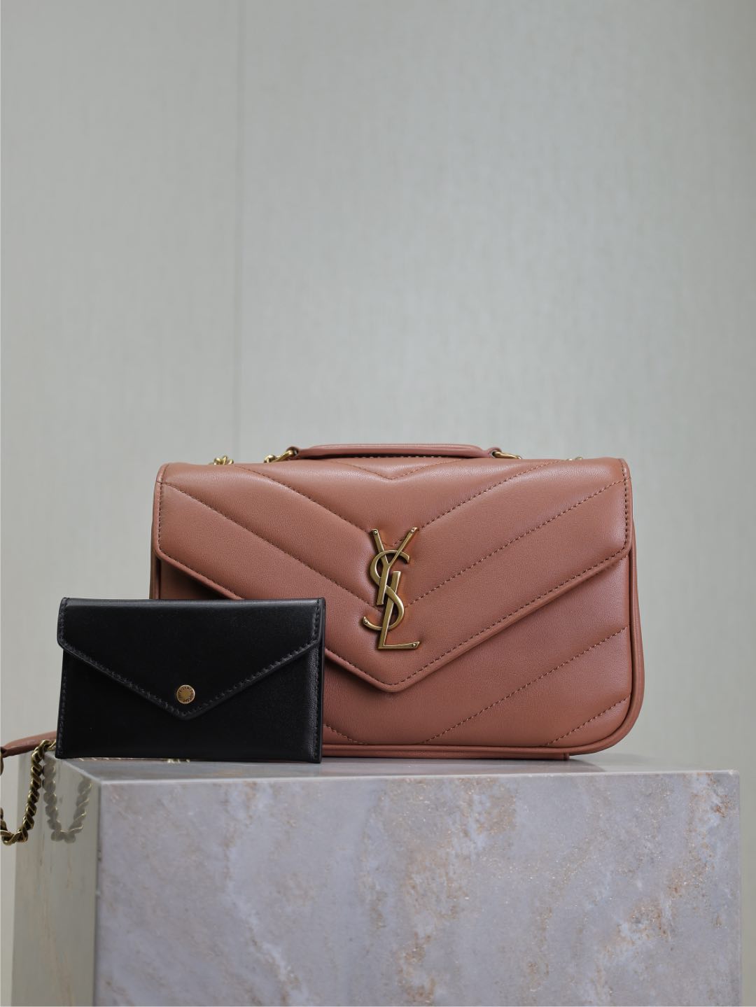 1:1 Replica YSL bag Pink 24cm — Premium Replica