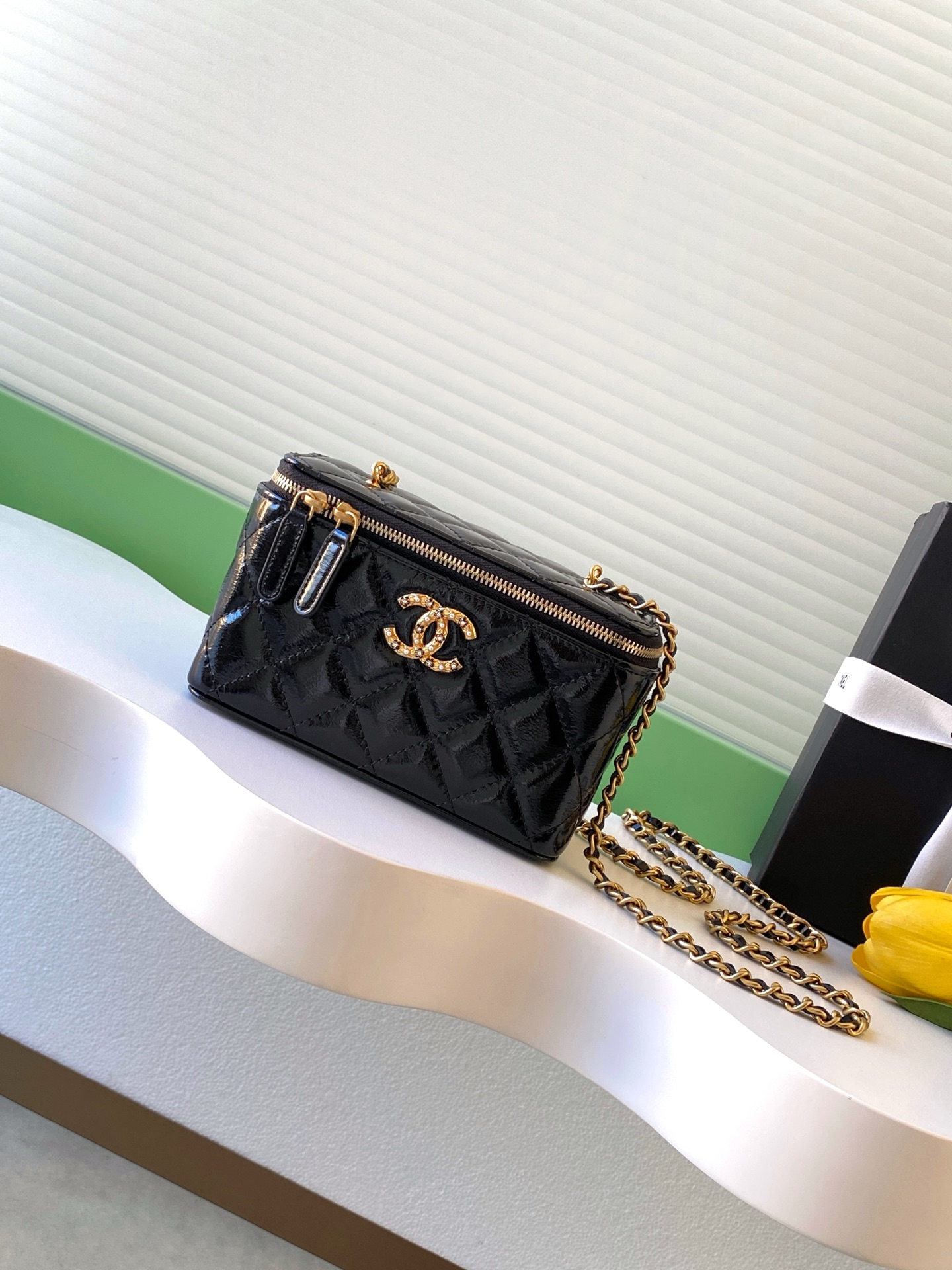 1:1 Replica Chanel bag C 3 logo ． — Premium Replica