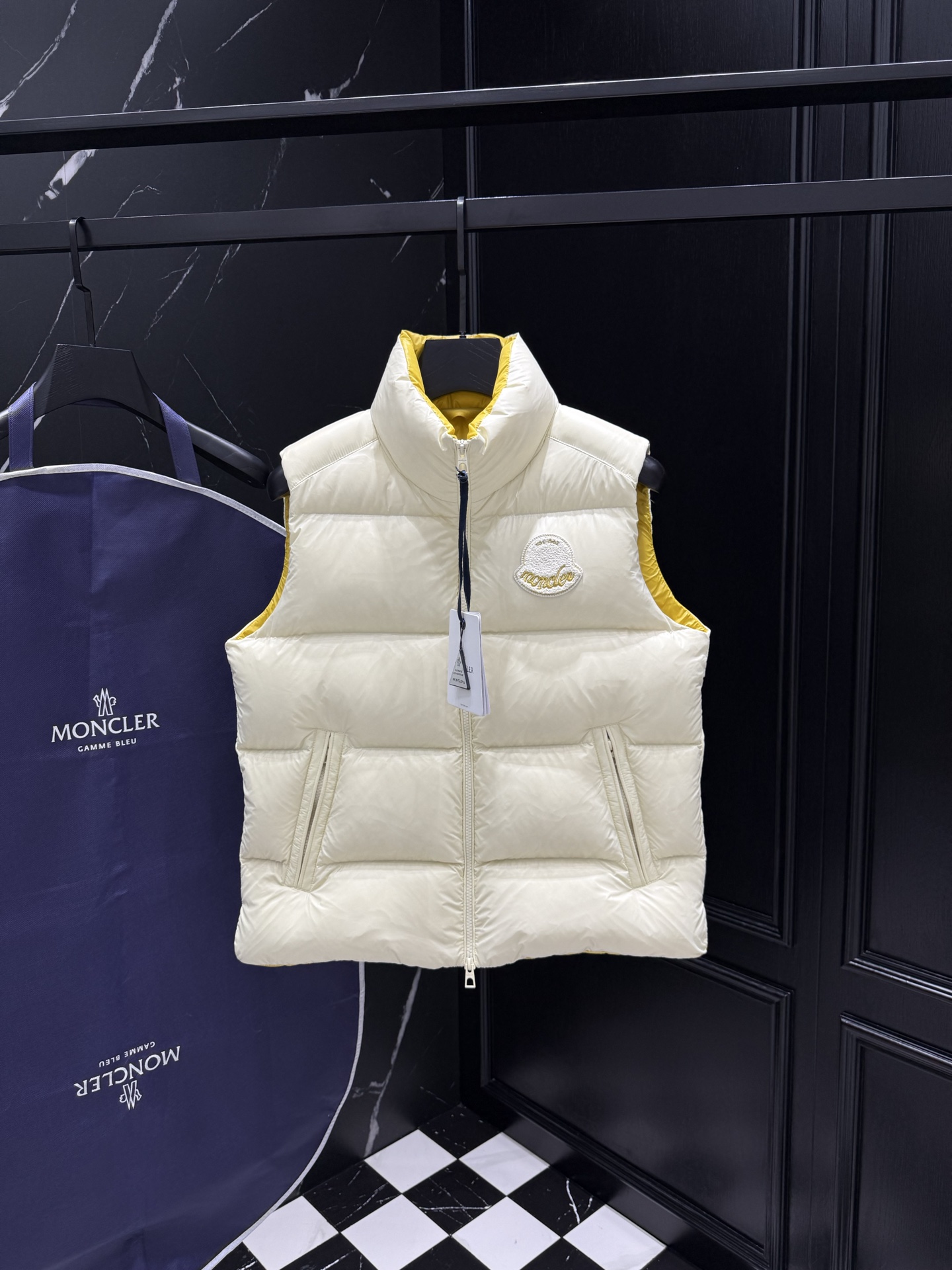 1:1 Replica Moncler down jacket, (C)𝗠𝗼𝗻𝗰𝗲𝗿｜Mengkou — AAA Quality Replica