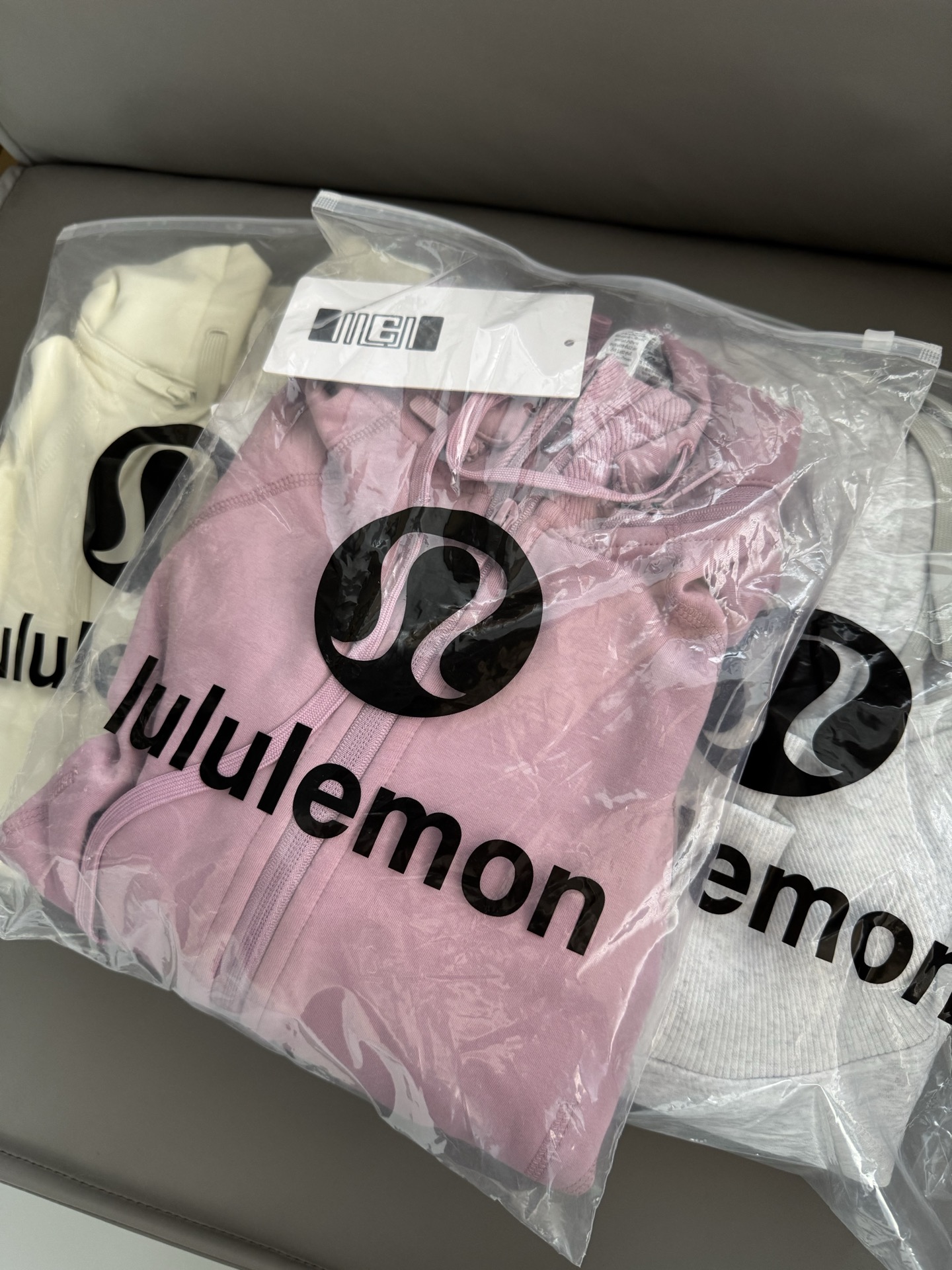 1:1 Replica Lulu Jacket — 1:1 Replica