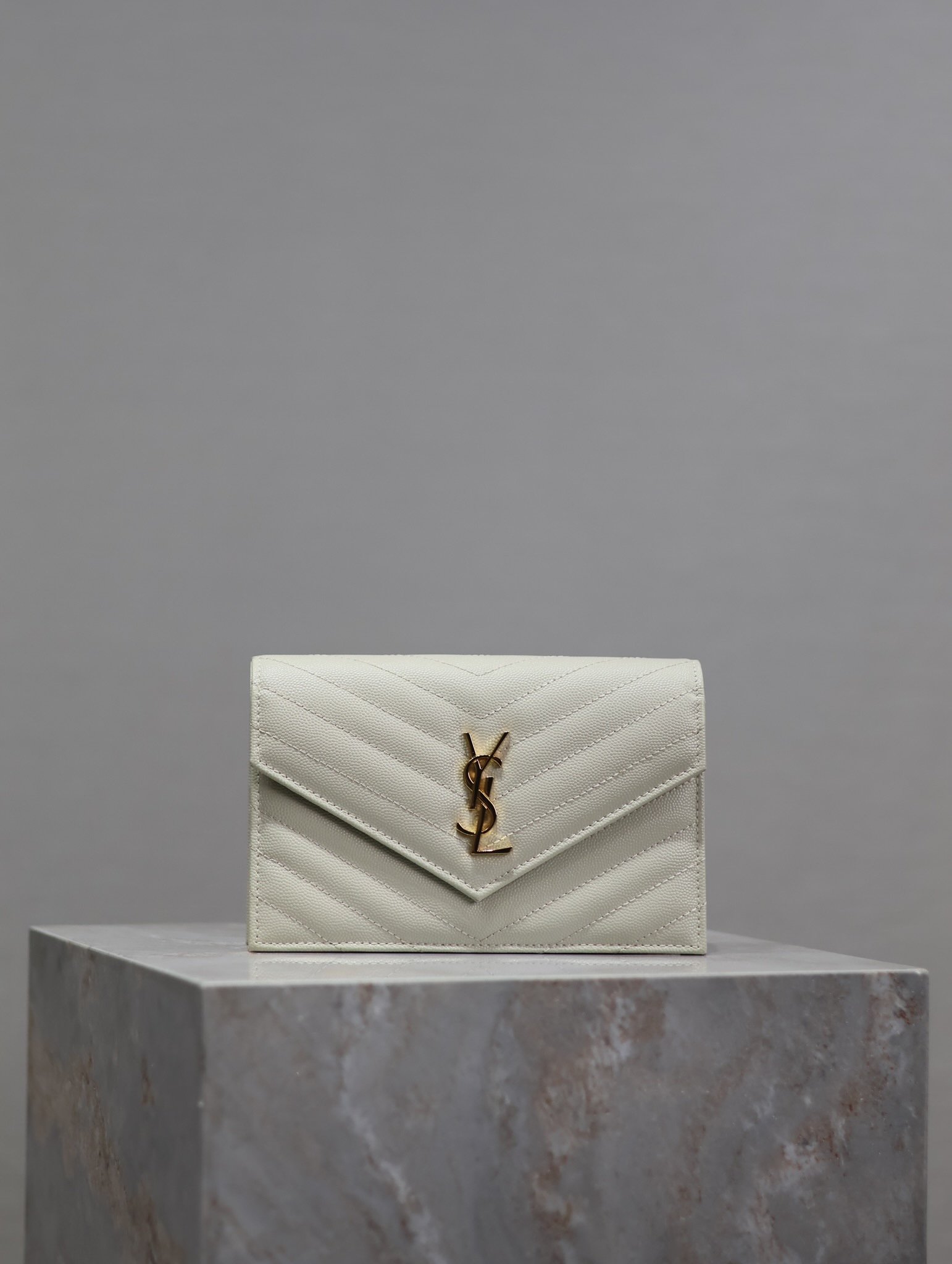 1:1 Replica YSL bag White — AAA Quality Replica