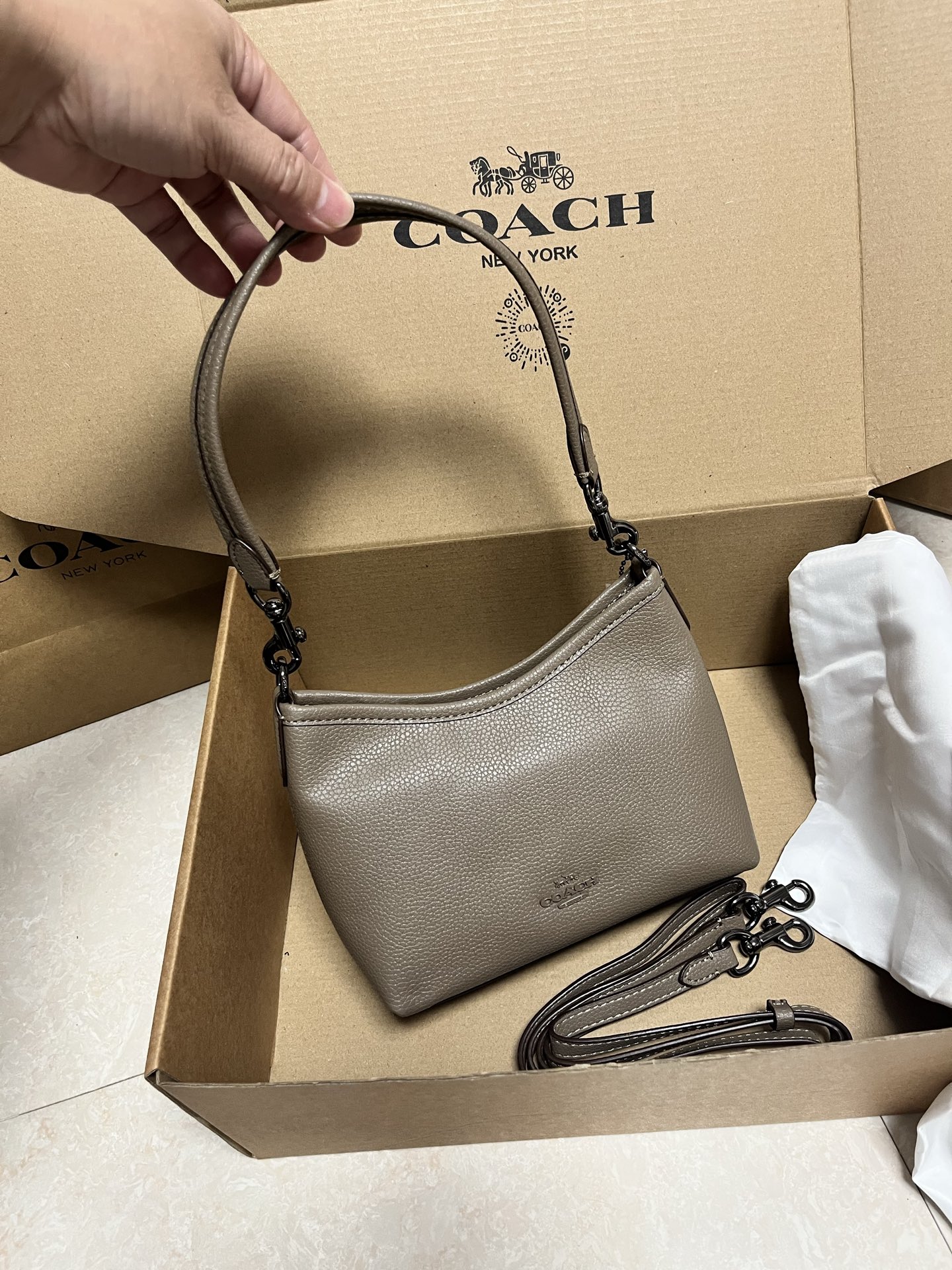 1:1 Replica COACH bag Free shipping — AAA Quality Replica