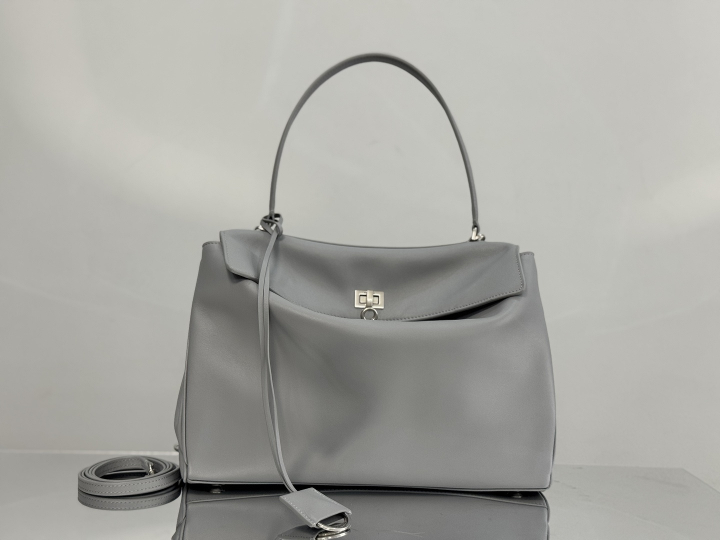 1:1 Replica Balenciaga bag 𝐁𝐀𝐋𝐄𝐍𝐂𝐈𝐀𝐆𝐀 𝐑𝐎𝐃𝐄𝐎 𝐁𝐀𝐆 series — AAA Quality Replica