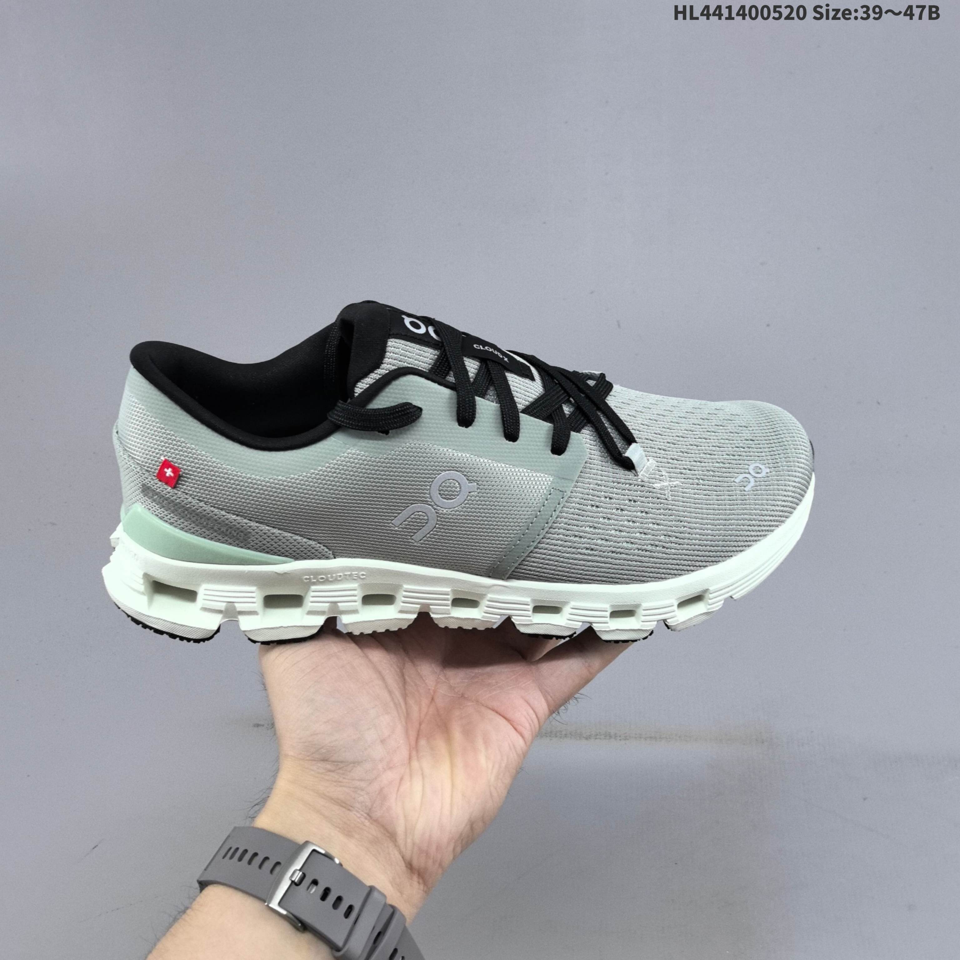 1:1 Replica Cloudtilt Cloud X 4 On Running “ ” On — AAA Quality Replica