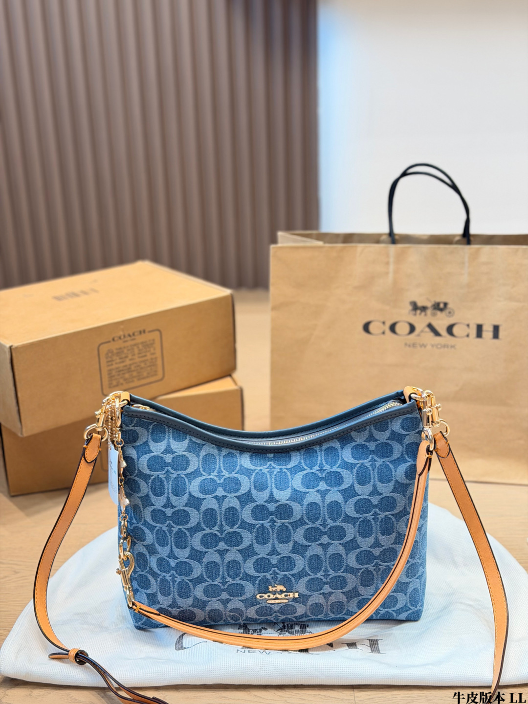 1:1 Replica COACH bag COACH Laurel — 1:1 Replica