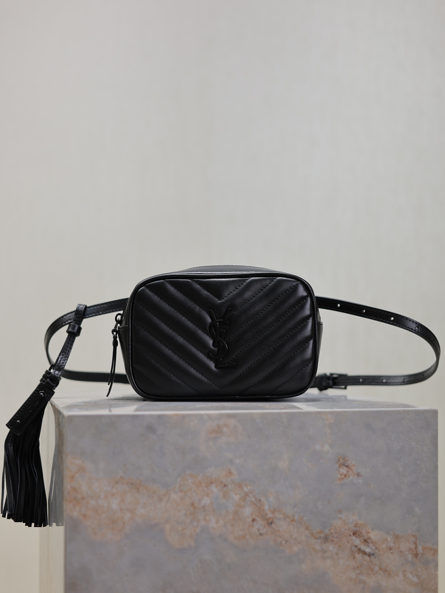1:1 Replica YSL bag Black — AAA Quality Replica