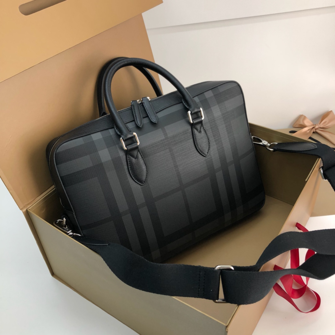 1:1 Replica Briefcase B London — Premium Replica