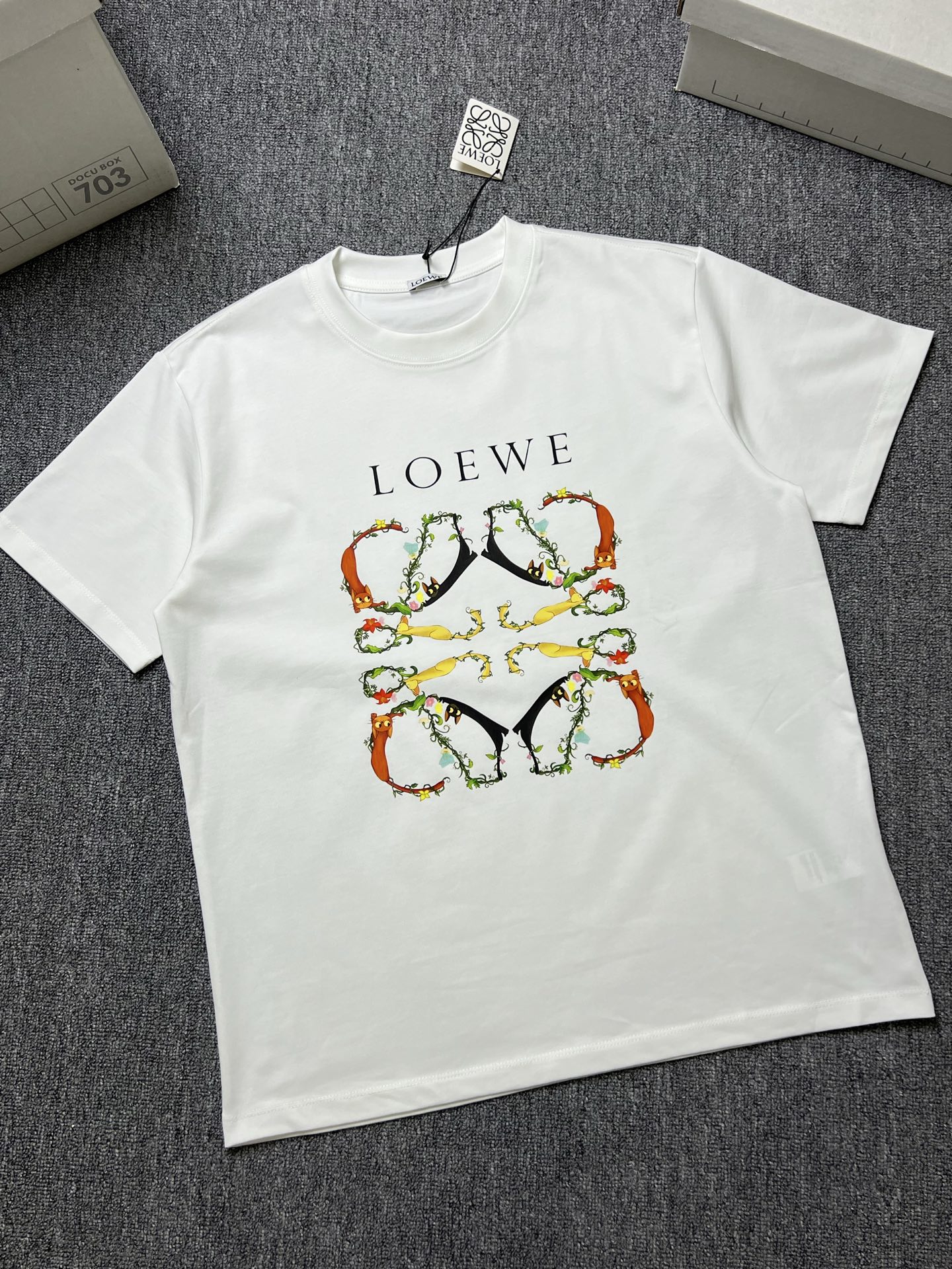 1:1 Replica Loewe men LOEWE T — 1:1 Replica