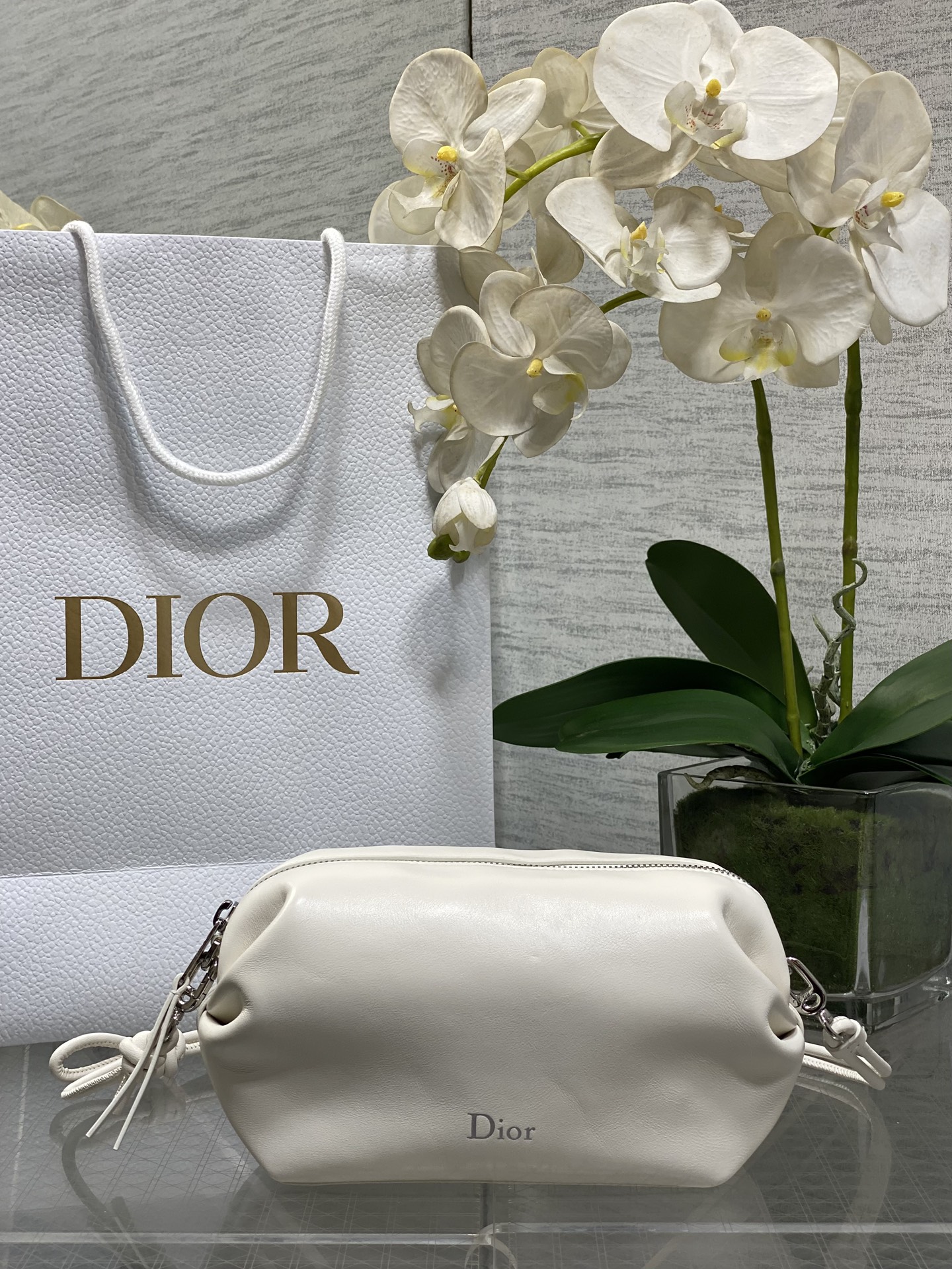 1:1 Replica Dior bag 𝐃𝐢𝐨𝐫The latest bow shoulder strap small bag — AAA Quality Replica