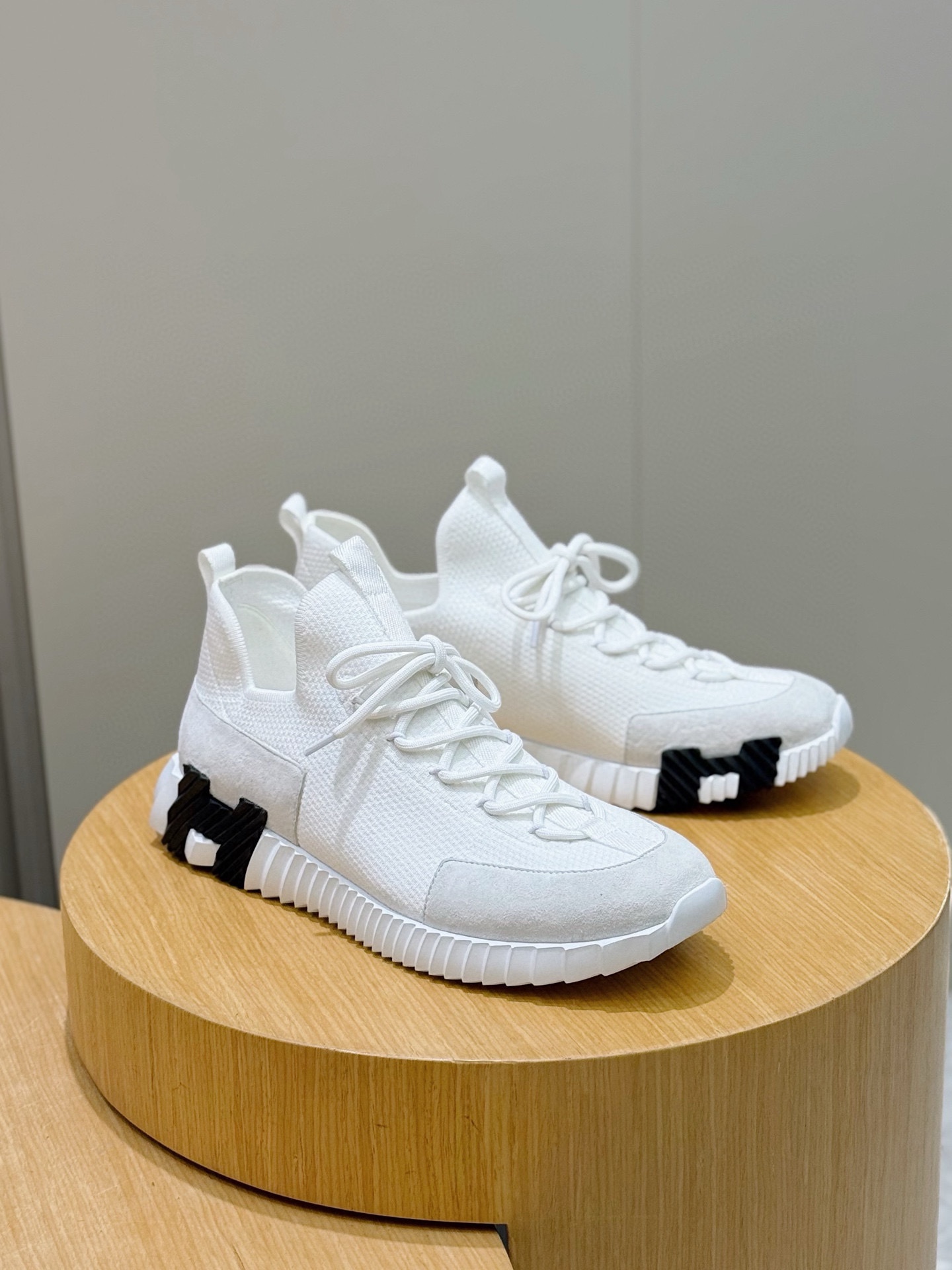 1:1 Replica Hermes shoe Herme bouning — Premium Replica