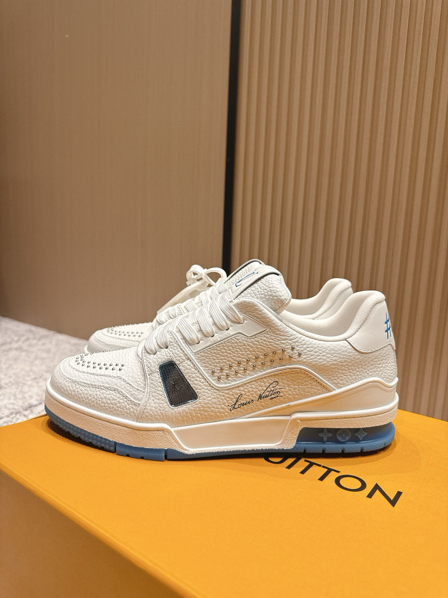 1:1 Replica Louis Vuitton shoe top-tier. — AAA Quality Replica — photo 5
