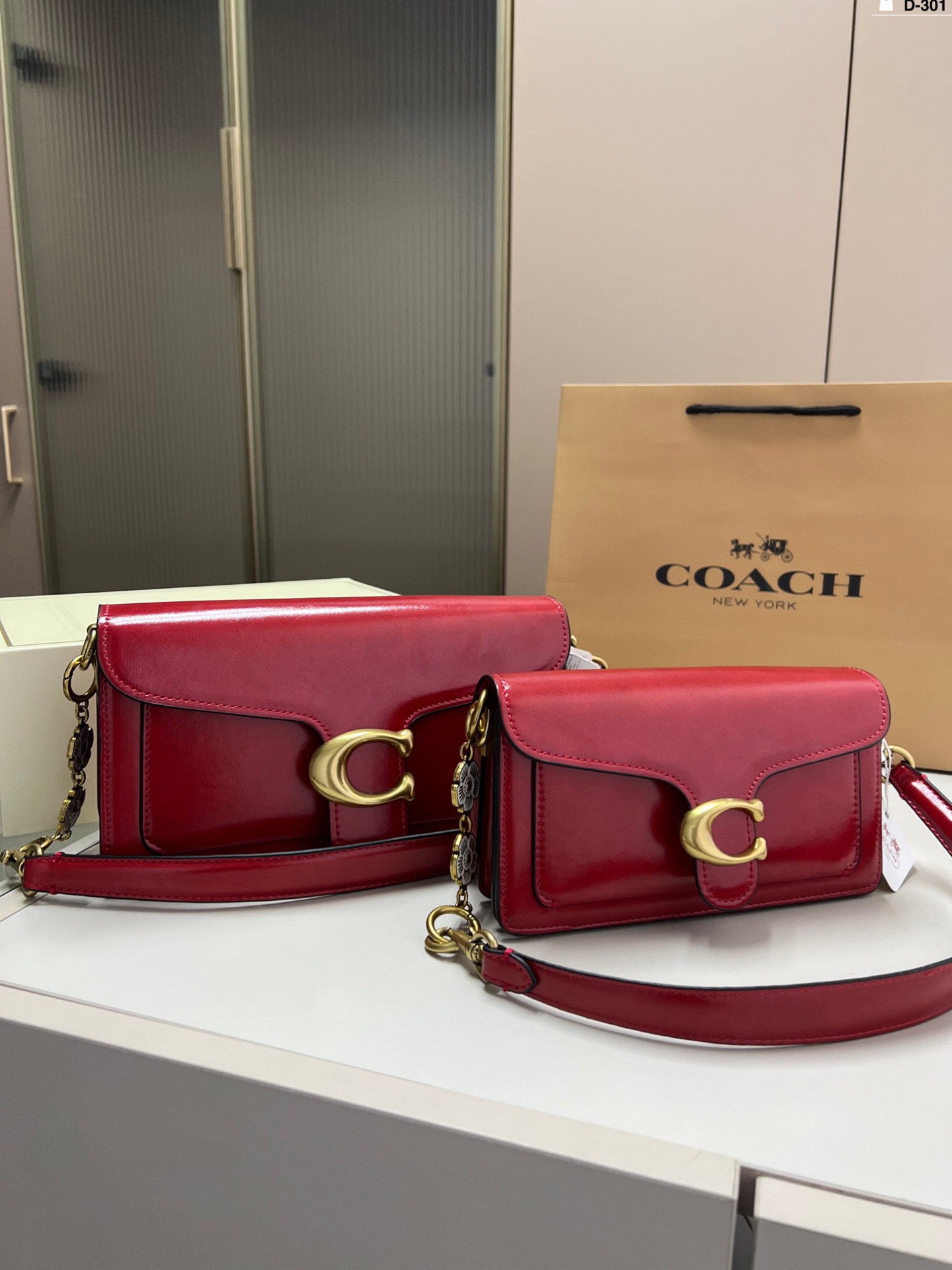 1:1 Replica COACH bag COACH — AAA Quality Replica