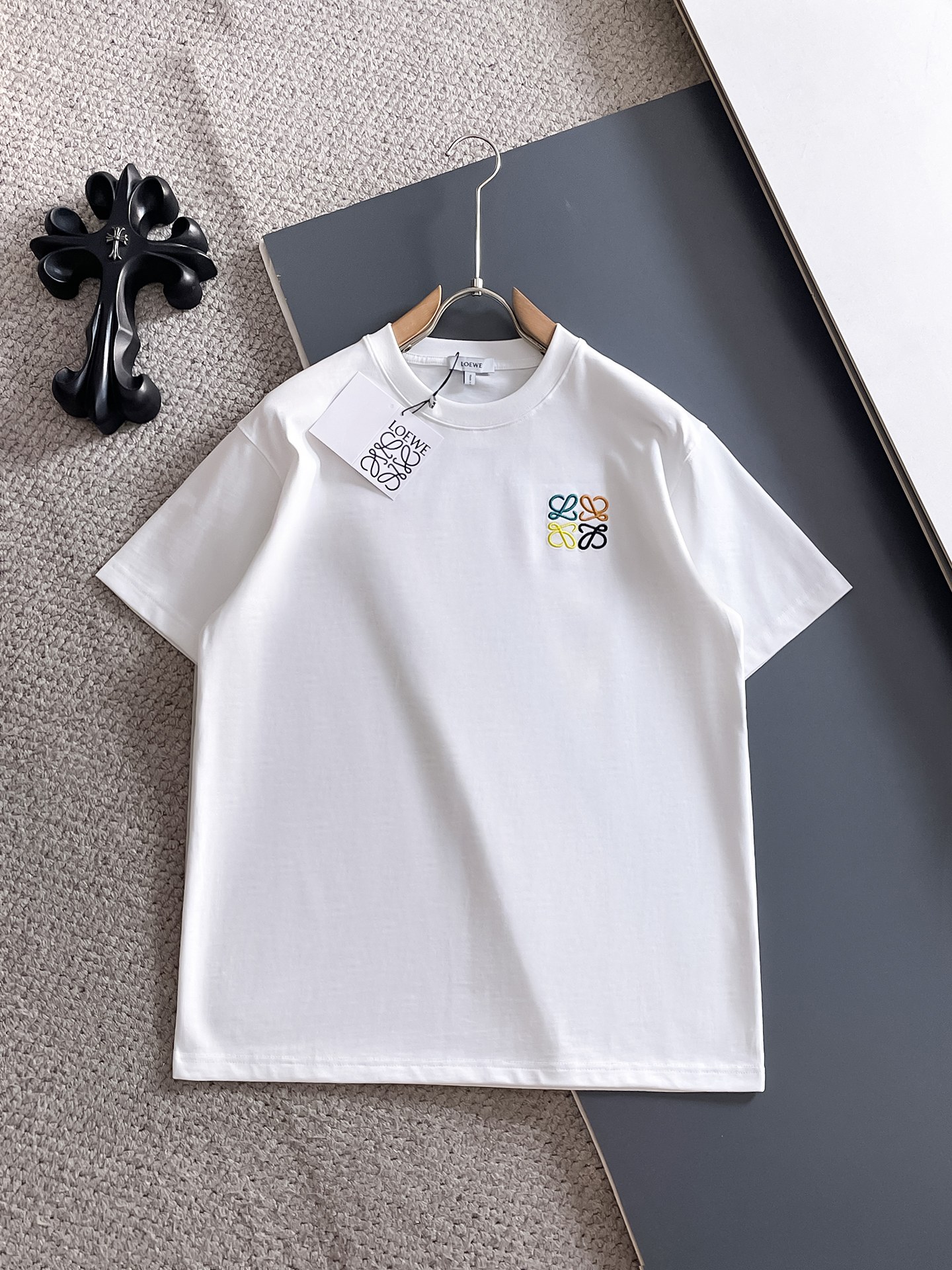 1:1 Replica Loewe men LOEWE 340 Logo + — AAA Quality Replica