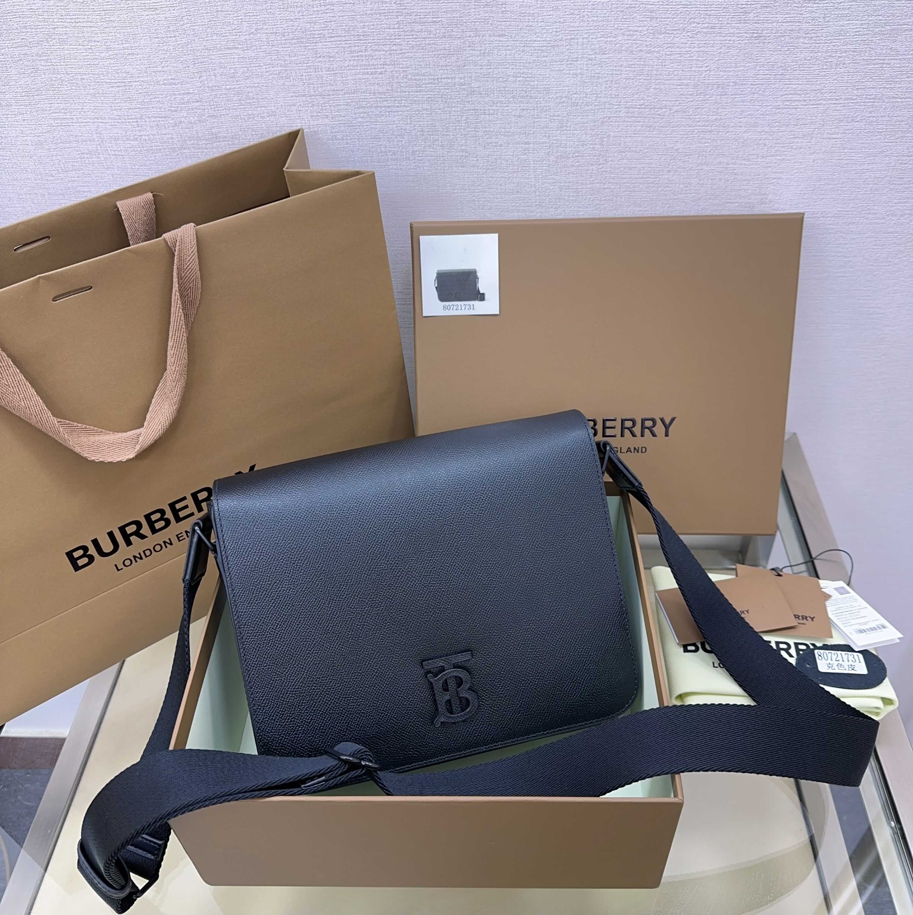 1:1 Replica Burberry bag With picture packaging — AAA Quality Replica