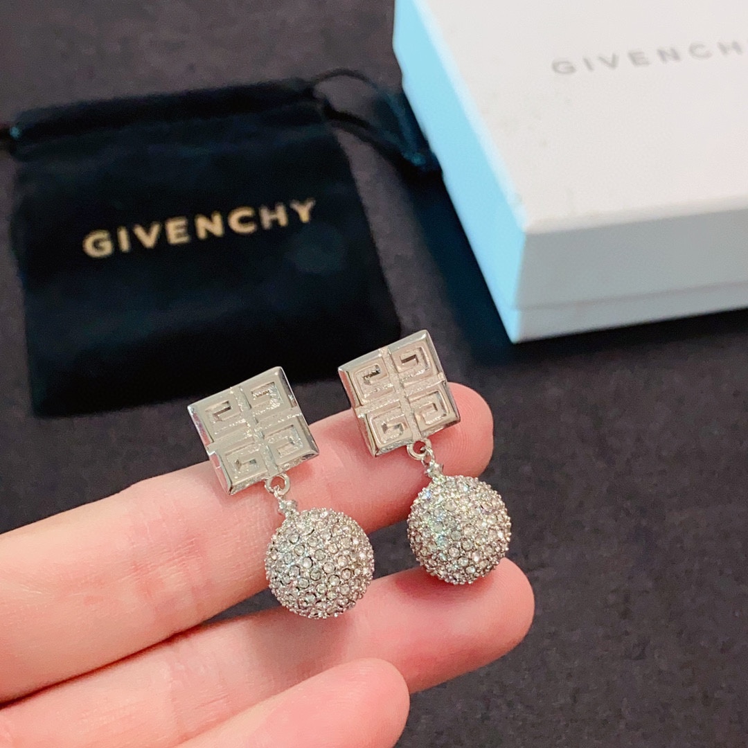 1:1 Replica Givenchy Jewelry Givenchy Logo LG — AAA Quality Replica