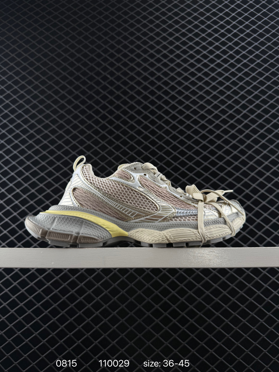1:1 Replica Balenciaga Phantom Sneaker Track Trainer — Premium Replica