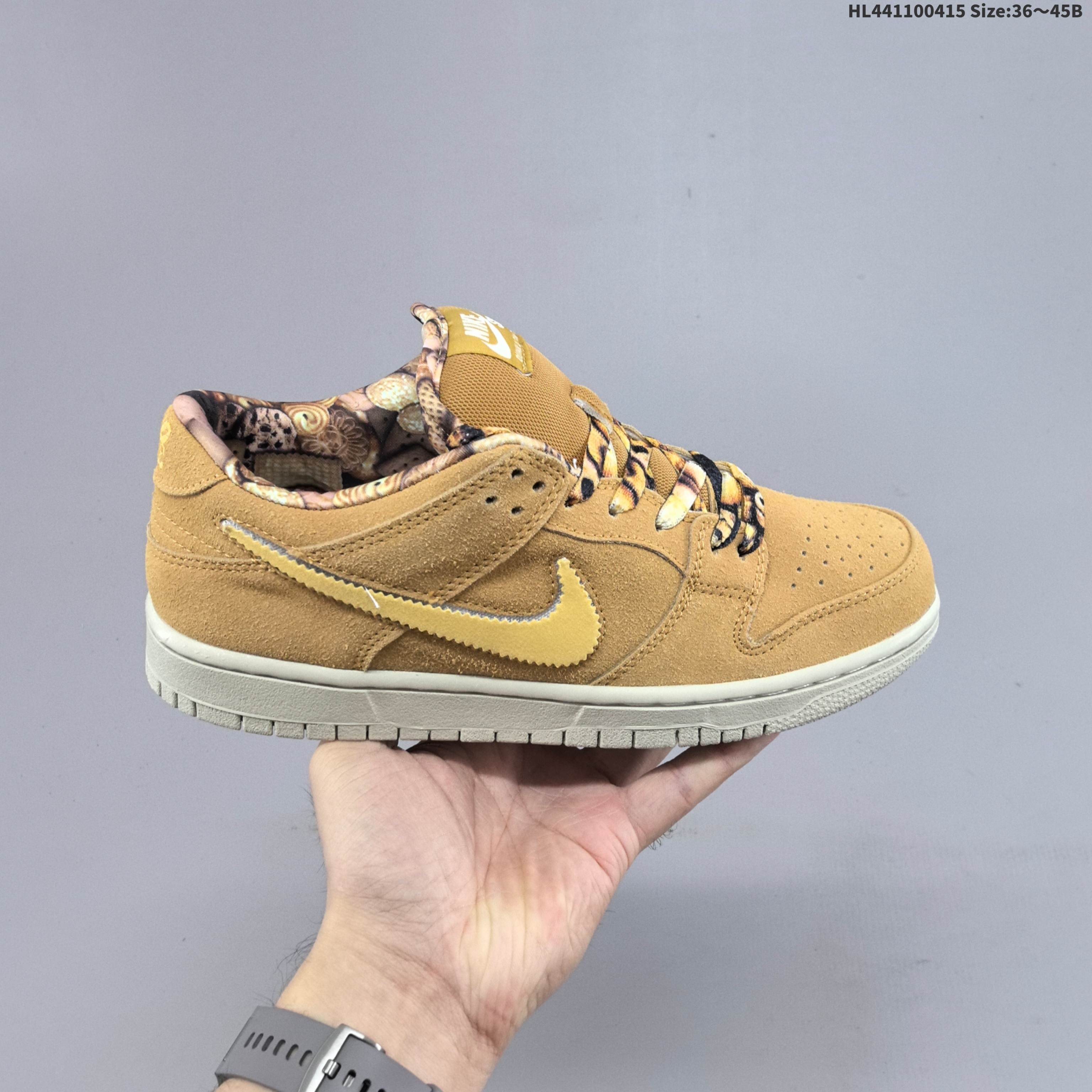 1:1 Replica NIKE X NOTE MANCHESTER DUNK SB Dunk — 1:1 Replica
