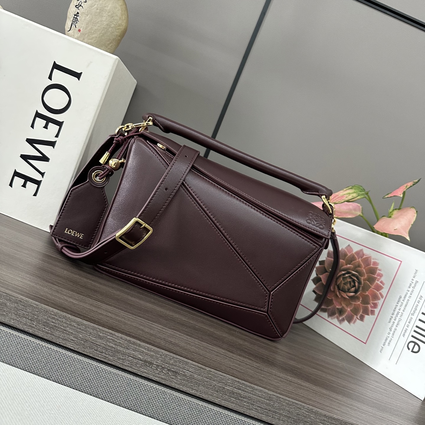 1:1 Replica LOEWE bag LOEWE* Featherlight Puzzle — 1:1 Replica