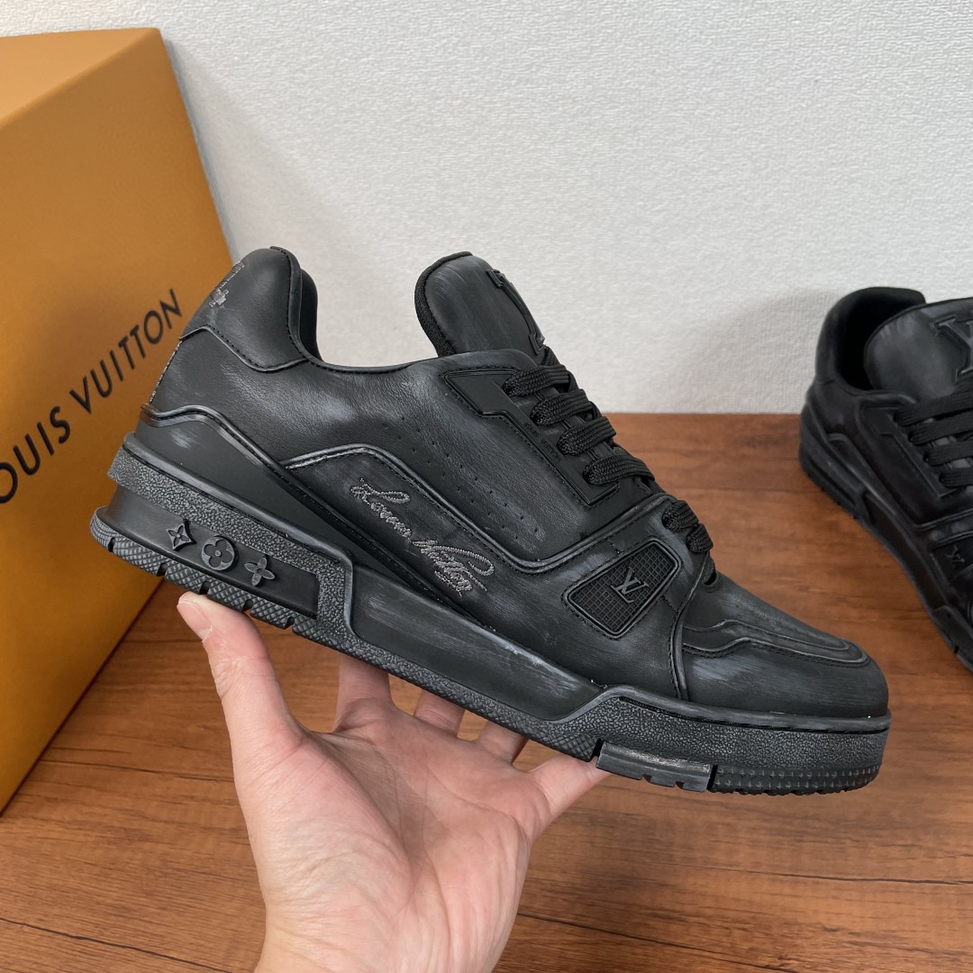 1:1 Replica Louis Vuitton shoe Untitled — Premium Replica