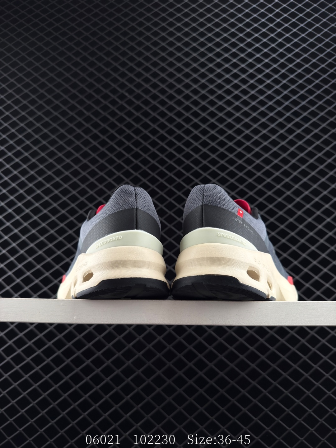 1:1 Replica Other On Running On Cloudpulse 3 MD30063294 36-45 — AAA Quality Replica