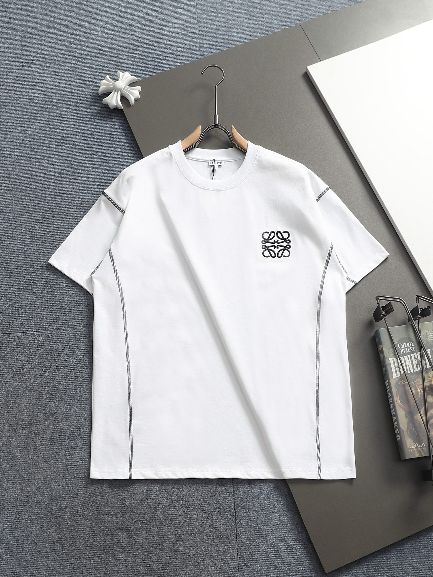 1:1 Replica Loewe men LOEWE LOGO — Premium Replica