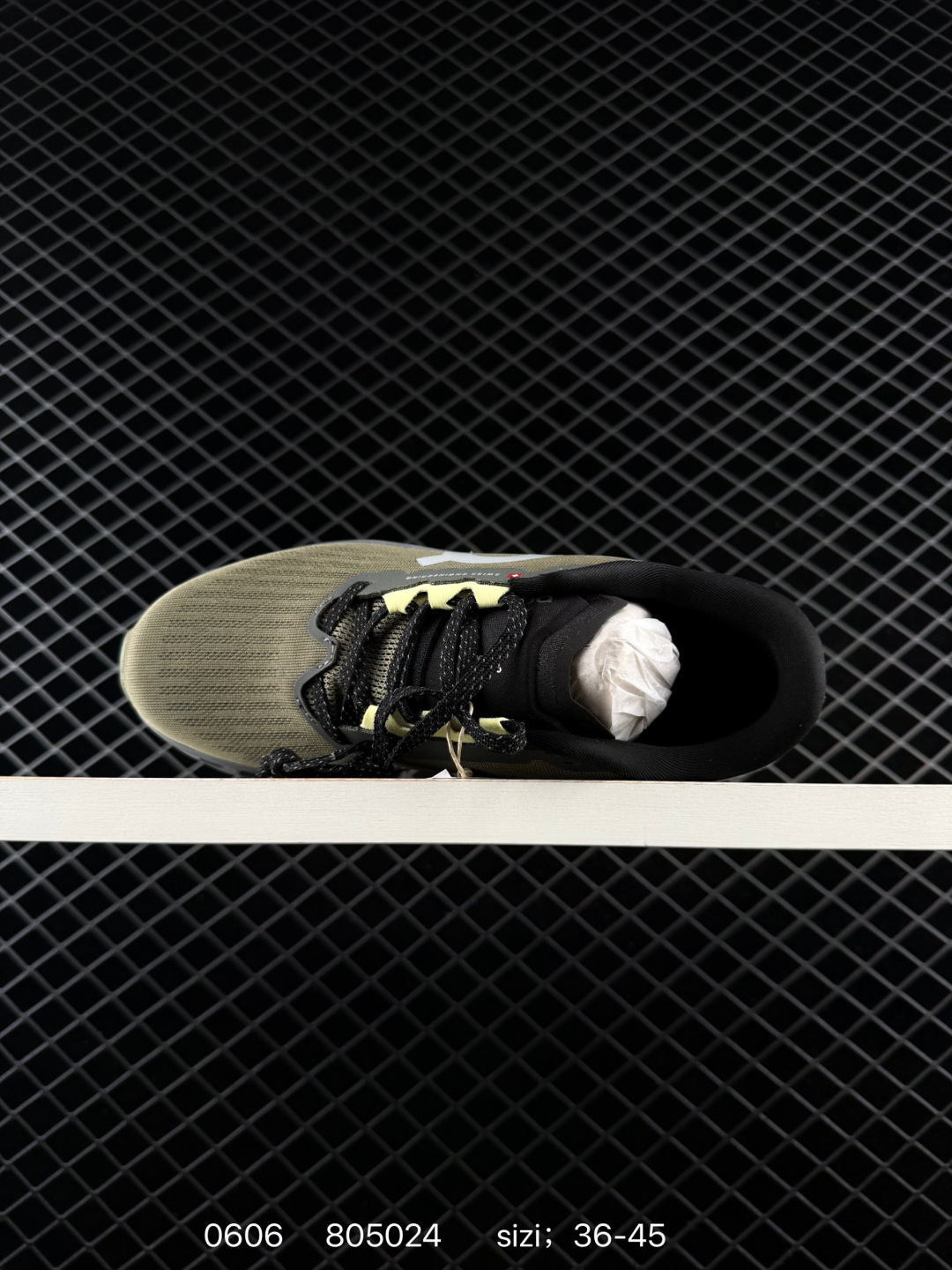 1:1 Replica On Running Loewe x On Cloudtilt — AAA Quality Replica