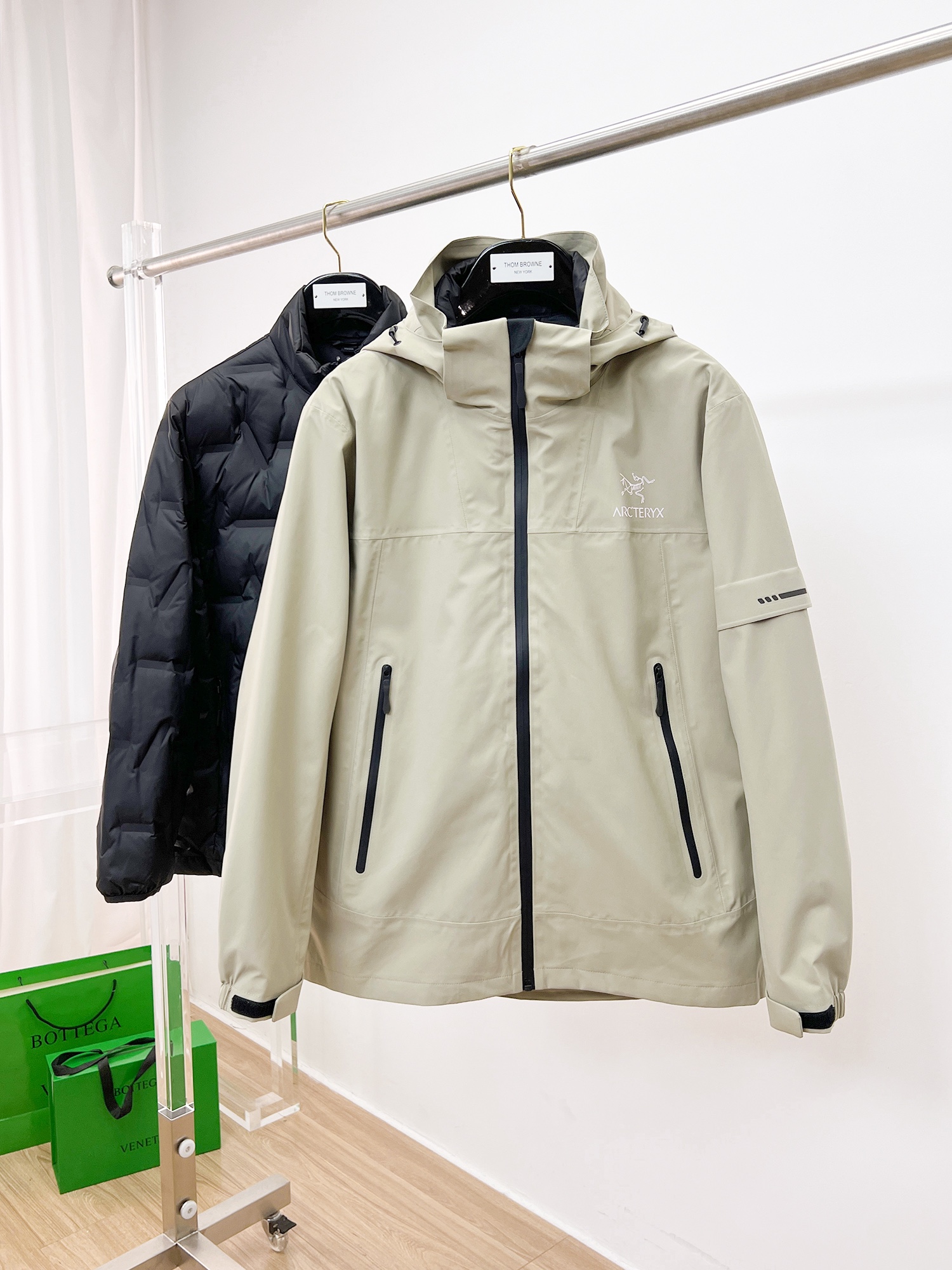 1:1 Replica ARC'TERYX men 90 ARCTERYX — Premium Replica